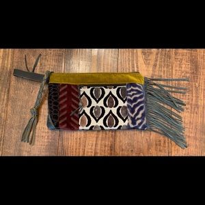 DMD wristlet